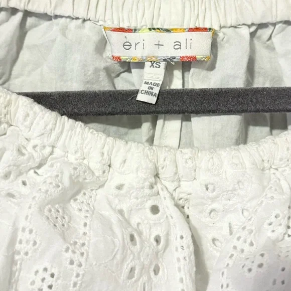 eri + ali Off-the-Shoulder Eyelet Top - Picture 5 of 7